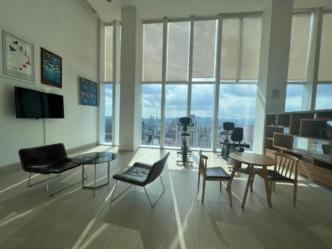 Platinum Klcc By Rainbow Suites Kuala Lumpur Zewnętrze zdjęcie