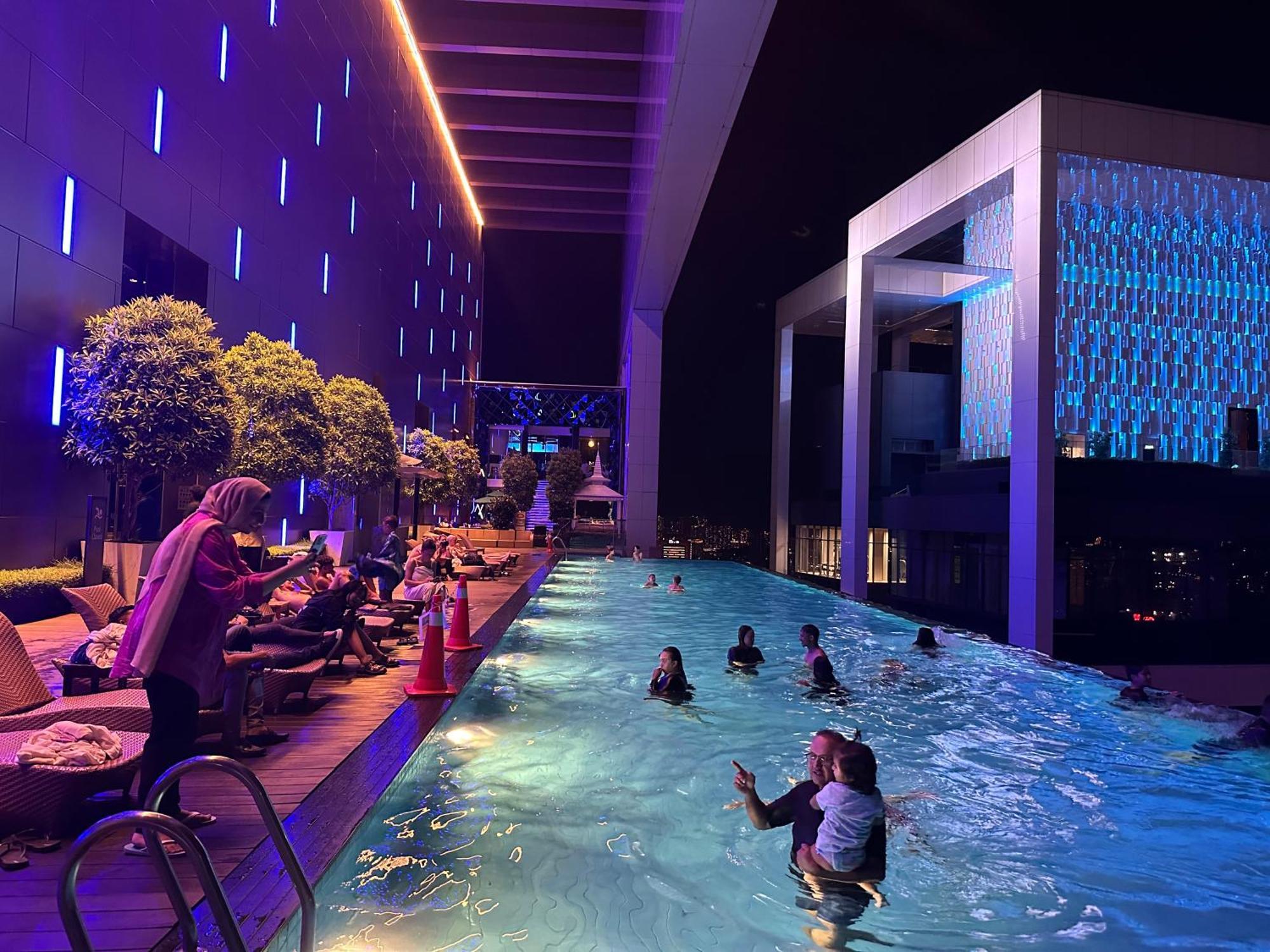 Platinum Klcc By Rainbow Suites Kuala Lumpur Zewnętrze zdjęcie