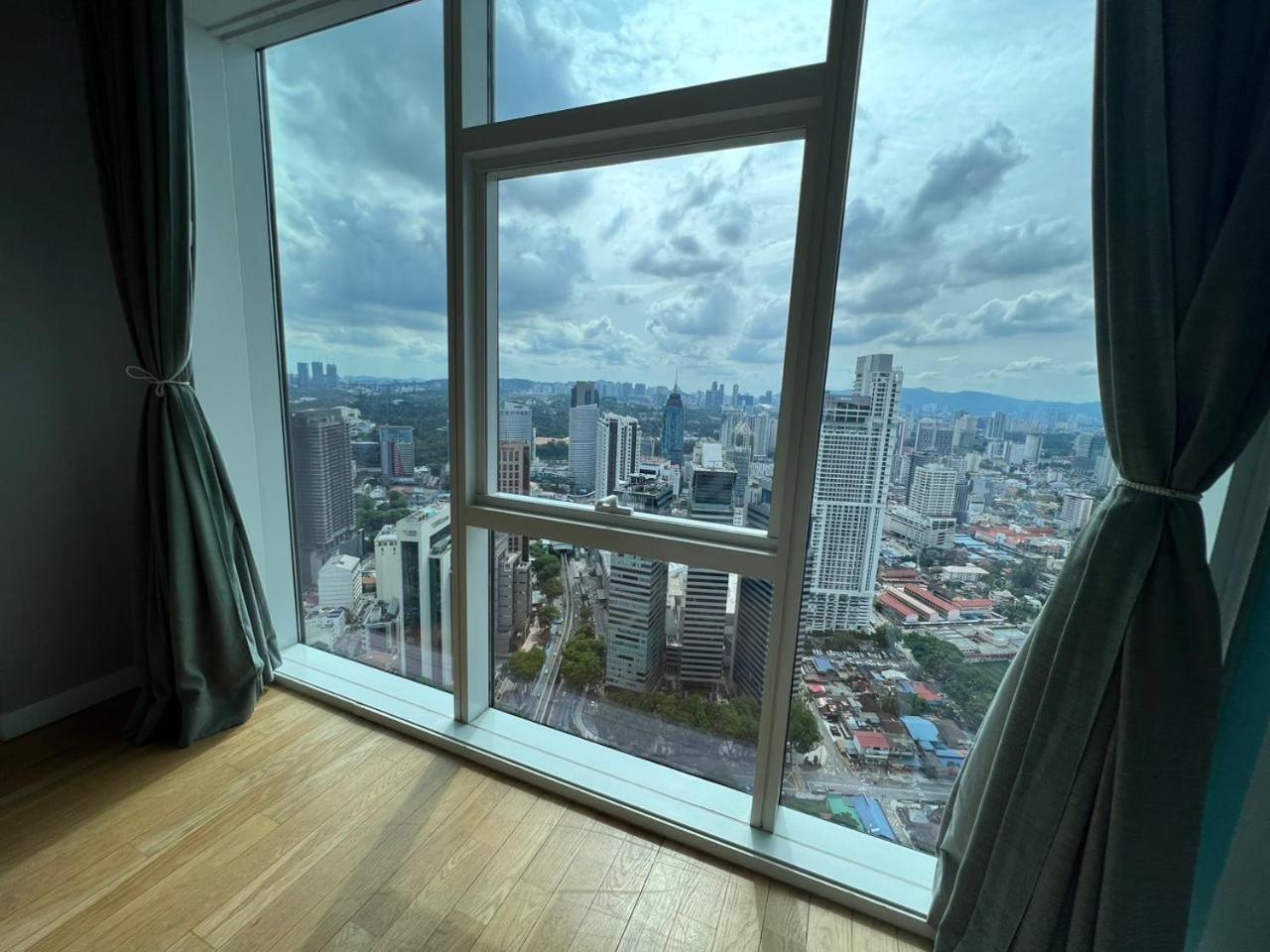 Platinum Klcc By Rainbow Suites Kuala Lumpur Zewnętrze zdjęcie